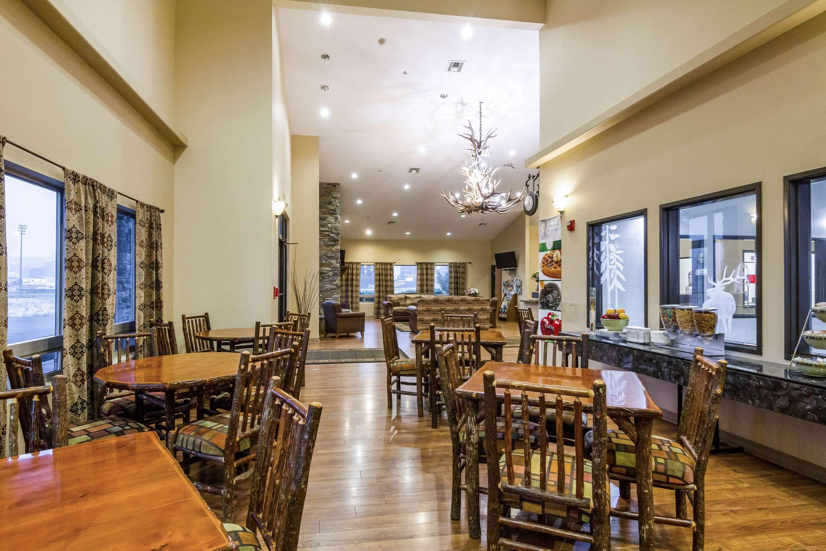 Quality North Park Hotel 3*